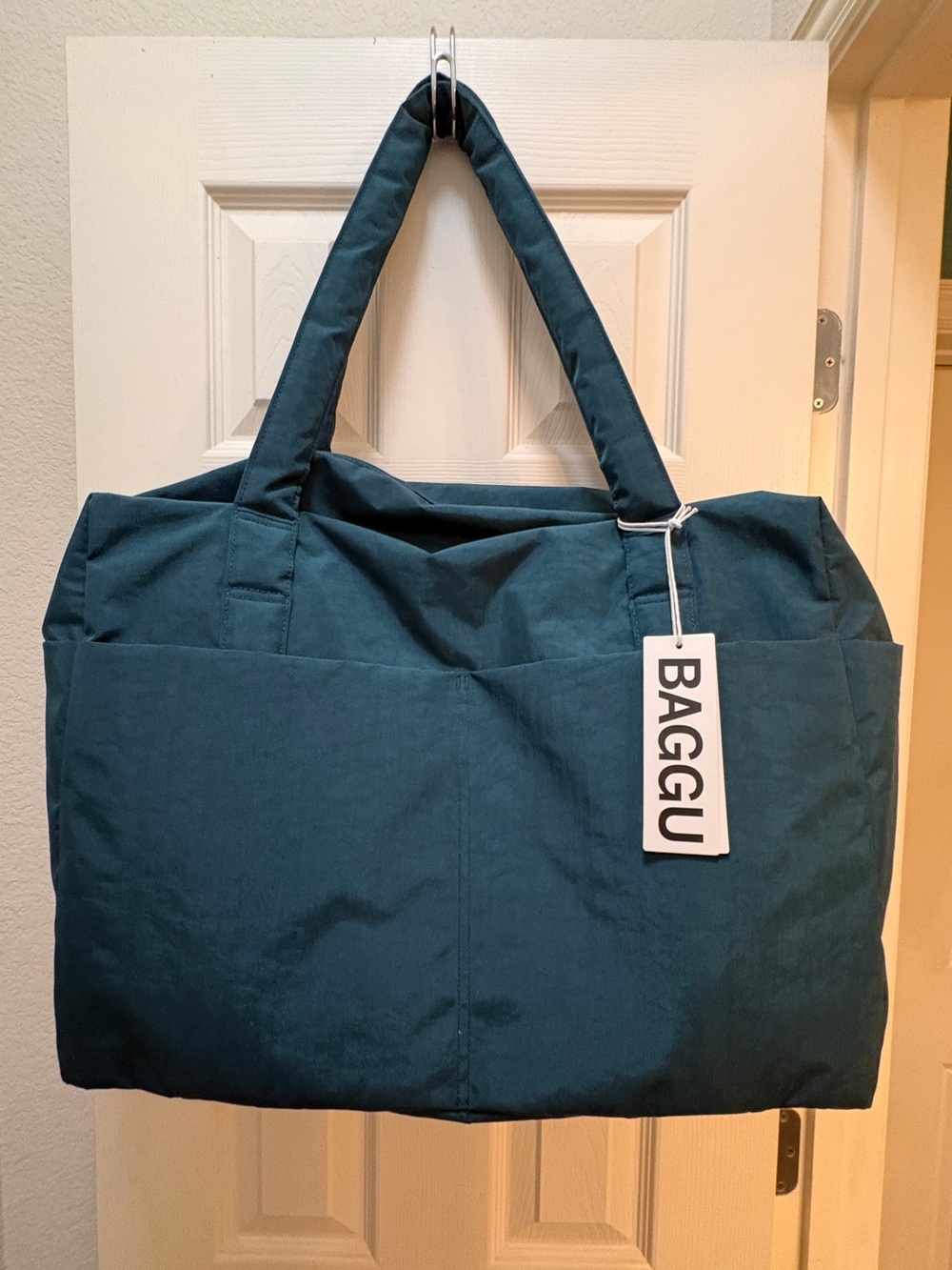 Baggu Deep Sea Small Cloud Carry-On